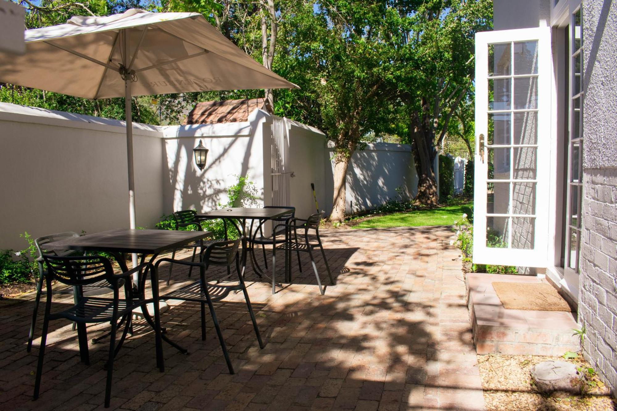 Rozenburg Guest House Stellenbosch Bagian luar foto